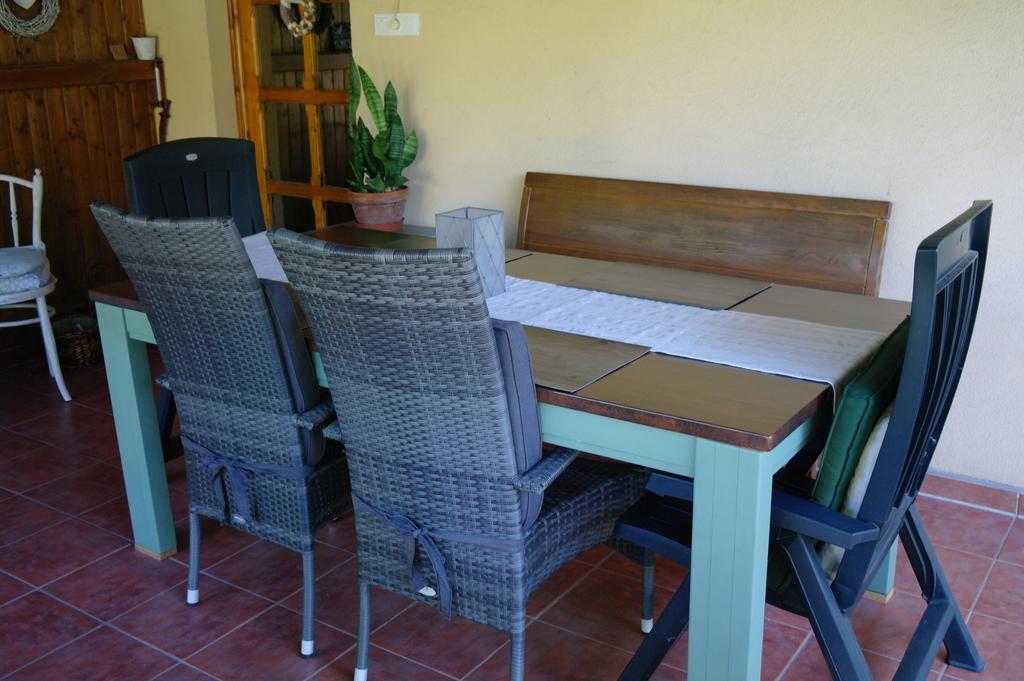 Nora Apartman Jula Exterior foto